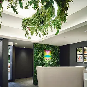Garner Honmachi Kita Semba By Ihg Osaka